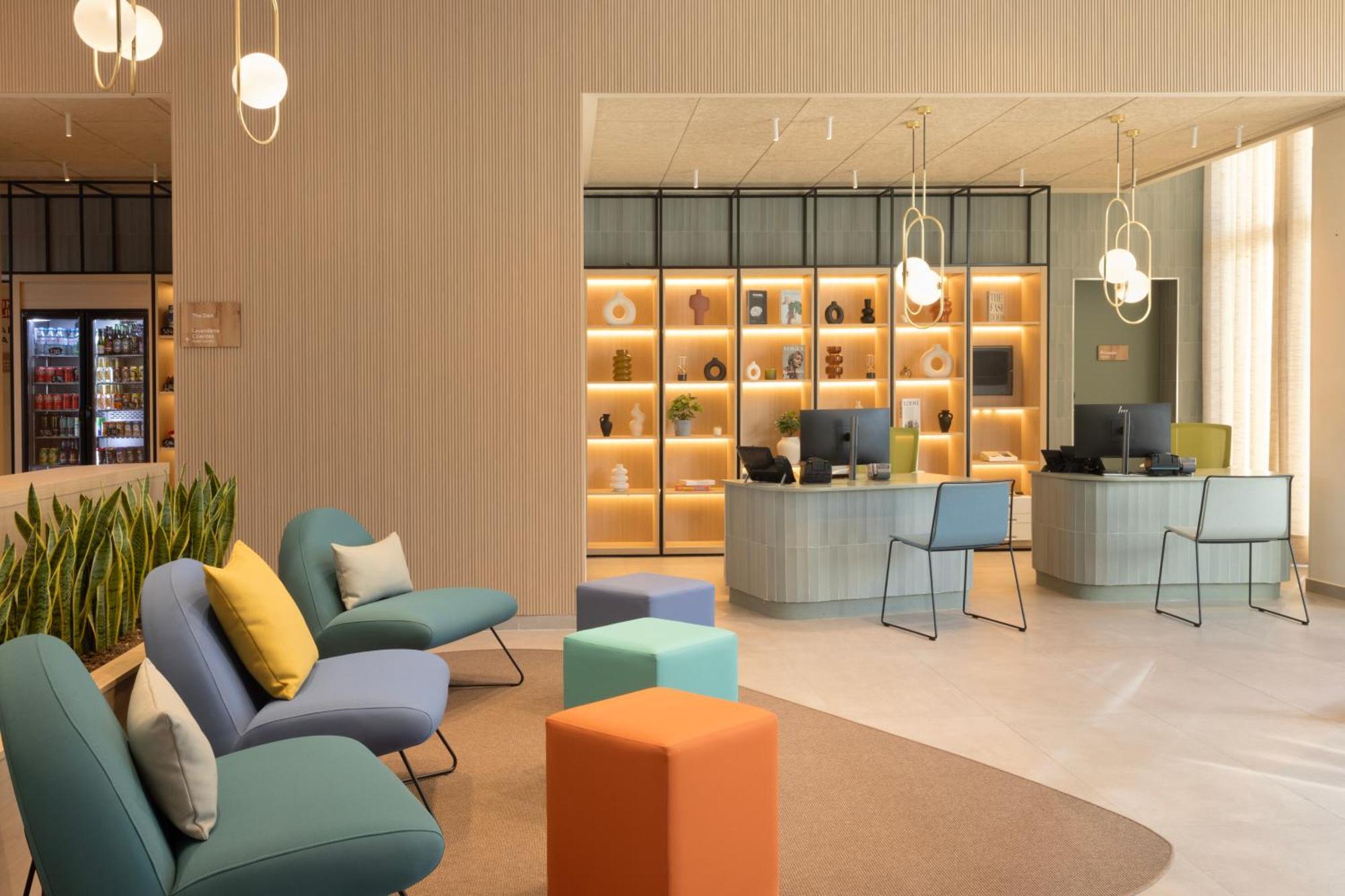 Staybridge Suites & Apartments Malaga By Ihg Zewnętrze zdjęcie